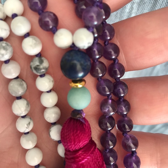 DREAM Mala Amethyst, Howlite, lapis and aquamarine - Picture 2 of 8
